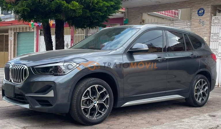 BMW X1 20i - Image 01 (September 9, 2026)